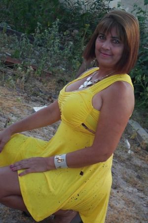 Sandrine/52 – plan cul Bernay, j’en peux plus d’attendre Sandrine - rencontre-MILF-Bernay