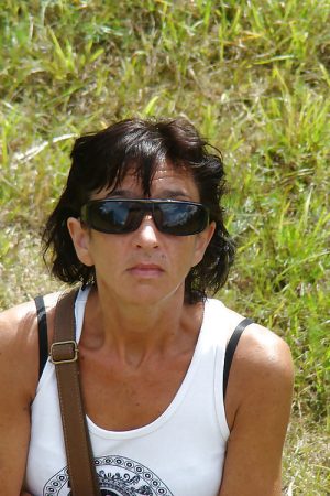 L’hiver m’ennuie, fais-moi vibrer Elodie - rencontre-Milf-Dijon