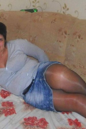 Chantal - rencontre-Libertine-Issy-les-Moulineaux