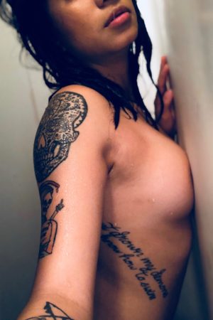 Léonie - rencontre-Milf-Saint-Nazaire