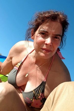 Prêt à secouer ma retraite ? Édith - rencontre-Cougar-Bordeaux