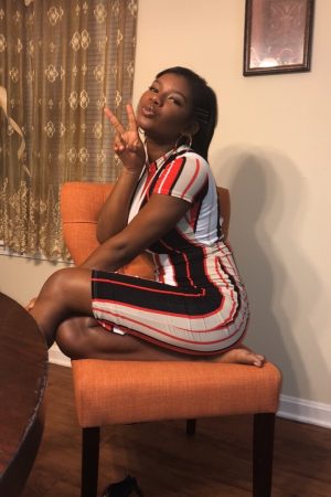 C’est encore posible de tommer sur un mec bien? Djamila - rencontre-Black-Chelles