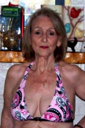Après 40 ans de routine… Claudine - rencontre-Cougar-Hyères