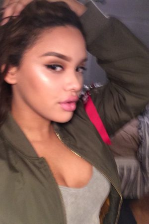 La chaleur ou rien Salma - rencontre-Cougar-Villejuif