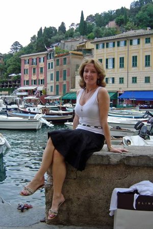 Ma coloc baise à côté et moi j’ai la dalle Laëtitia - rencontre-Milf-Fréjus